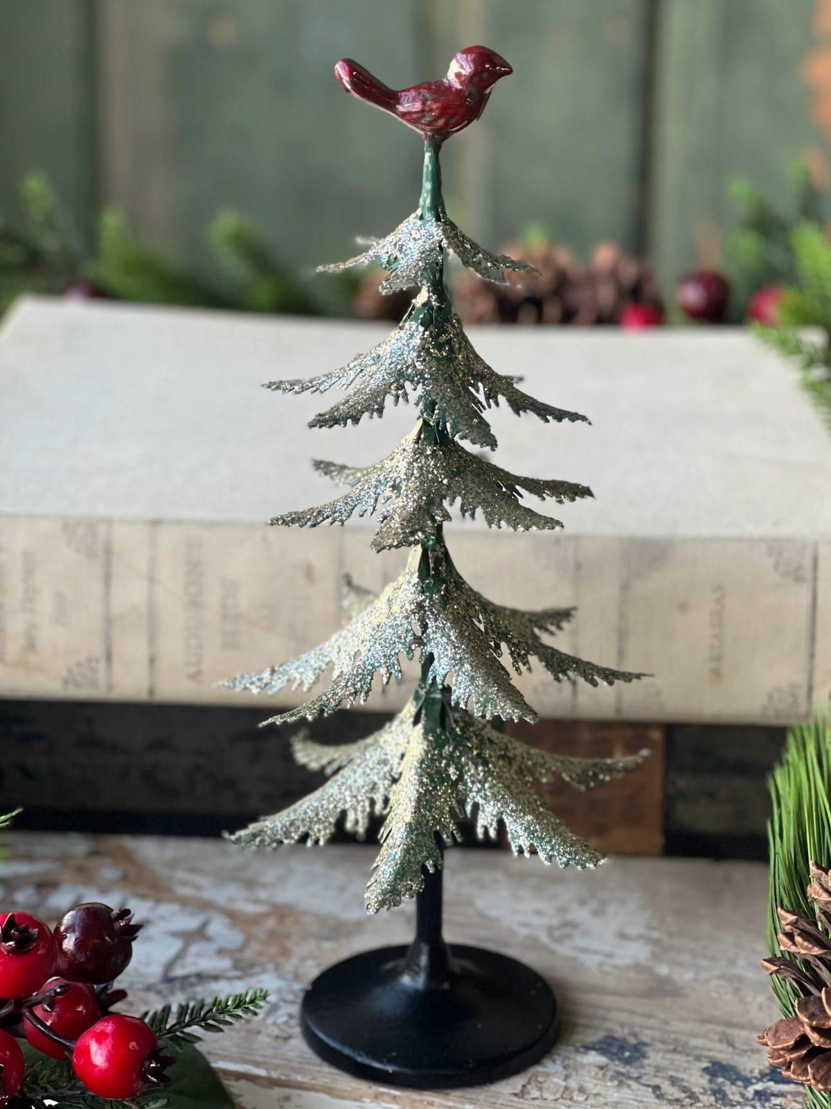 14" Cardinal christmas tree